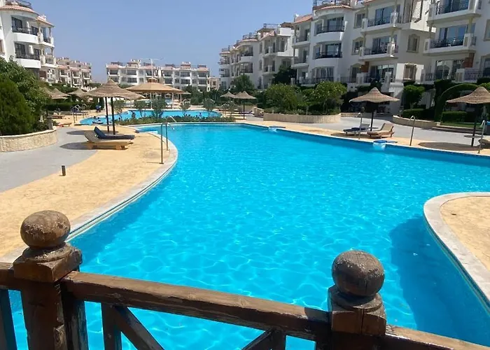 Apartmanhotel Hills Luxury Pool View Sarm es-Sejk