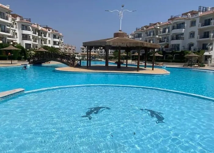Hills Luxury Pool View 5*